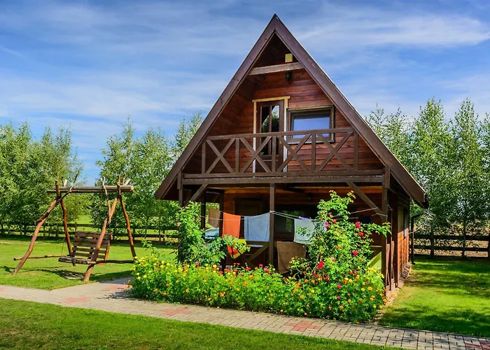 Mazurskie Chatki W Skarpie Дом отдыха *