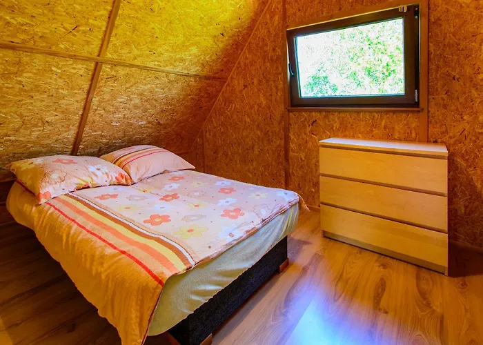 Дом отдыха Mazurskie Chatki W Skarpie *