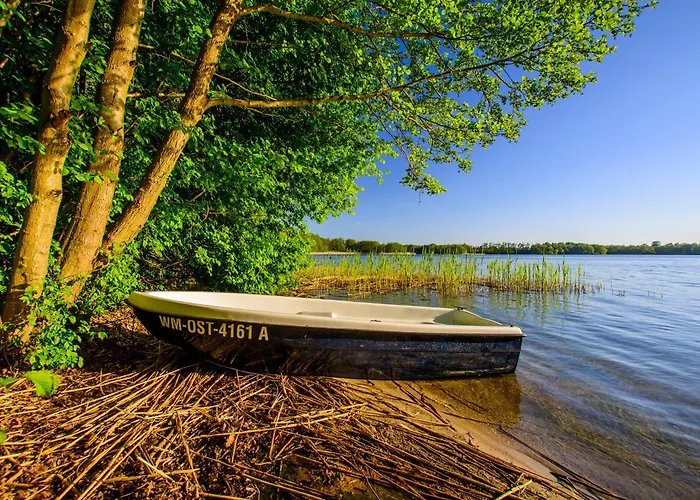 Mazurskie Chatki W Skarpie Дом отдыха *